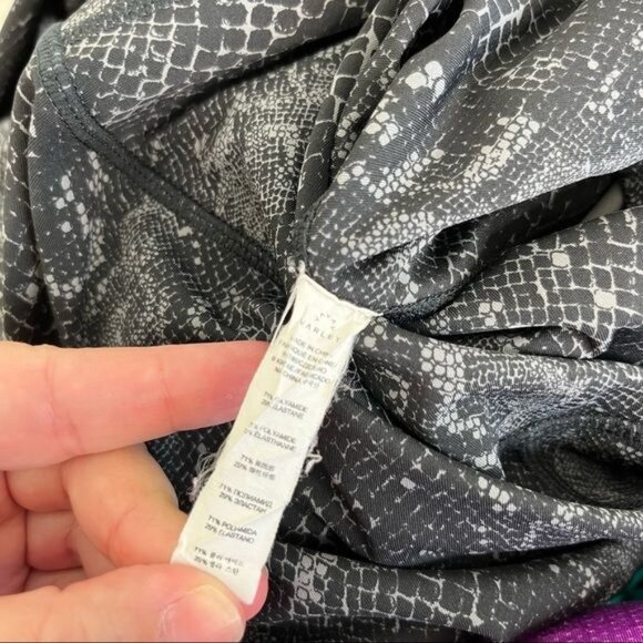 Varley Century Leggings Snake Python Print - Picture 7 of 8